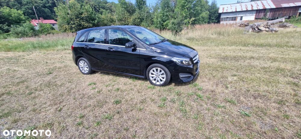 Mercedes-Benz Klasa B 200 7G-DCT UrbanStyle Edition - 8