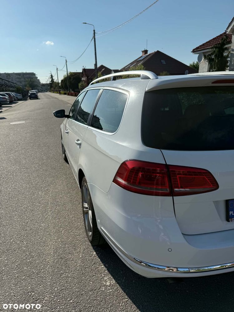 Volkswagen Passat Variant 2.0 TDI 4Mot Highline DSG - 9