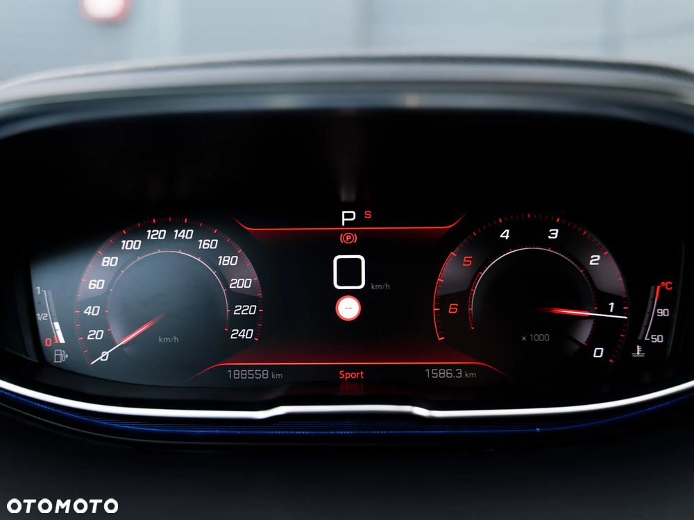 Peugeot 3008 BlueHDi 130 Stop & Start EAT8 Allure - 26