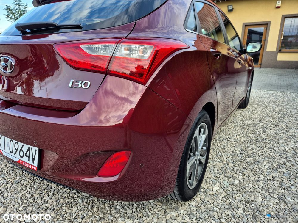 Hyundai i30 1.6 Fifa World Cup Edition - 10