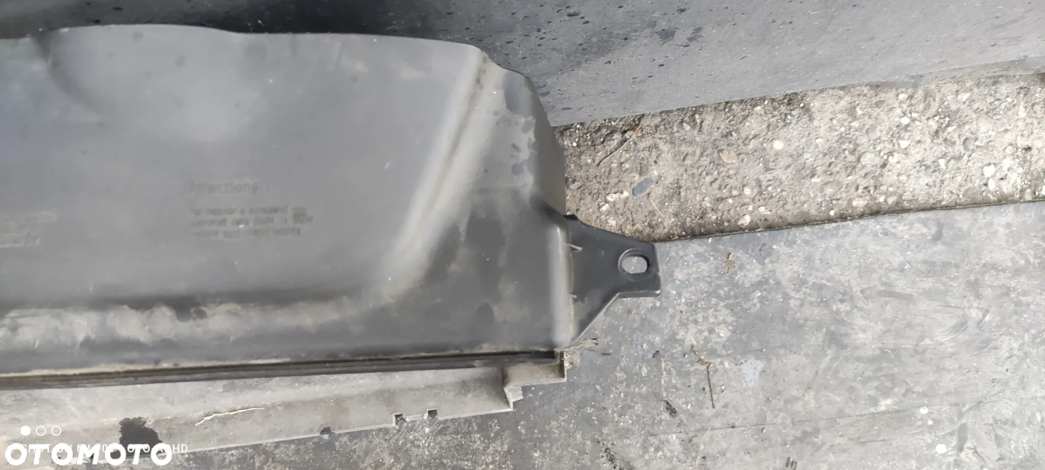Obudowa osłona wentylatora wisko BMW e39 2,5d 3,0d 2247348 - 3