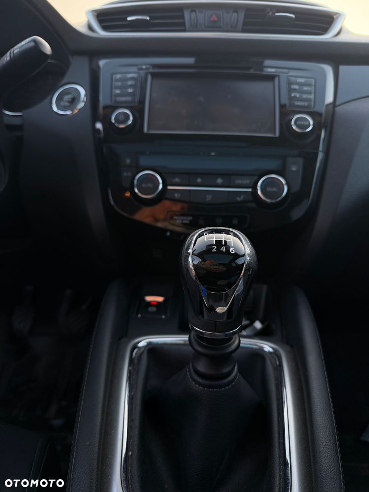 Nissan Qashqai - 14