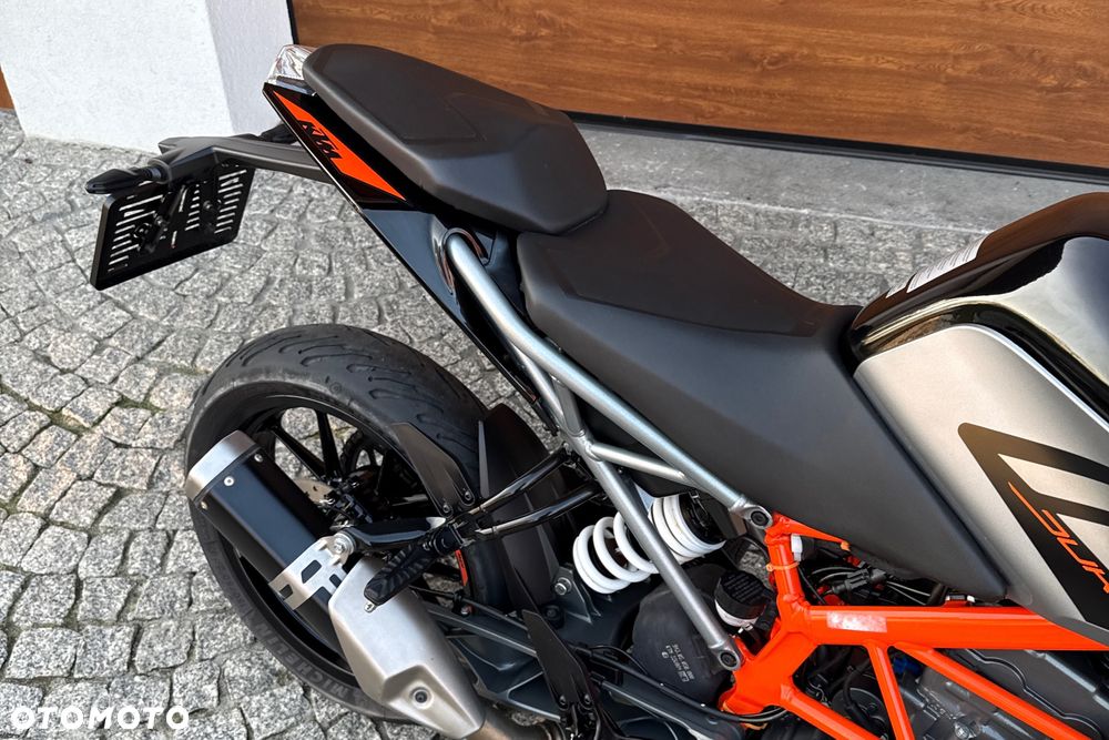 KTM Duke - 10