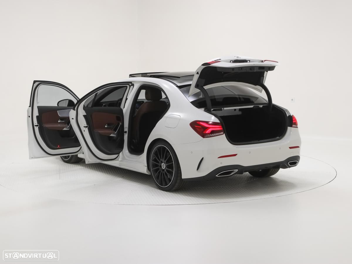 Mercedes-Benz A 250 Limousine e AMG Line - 5