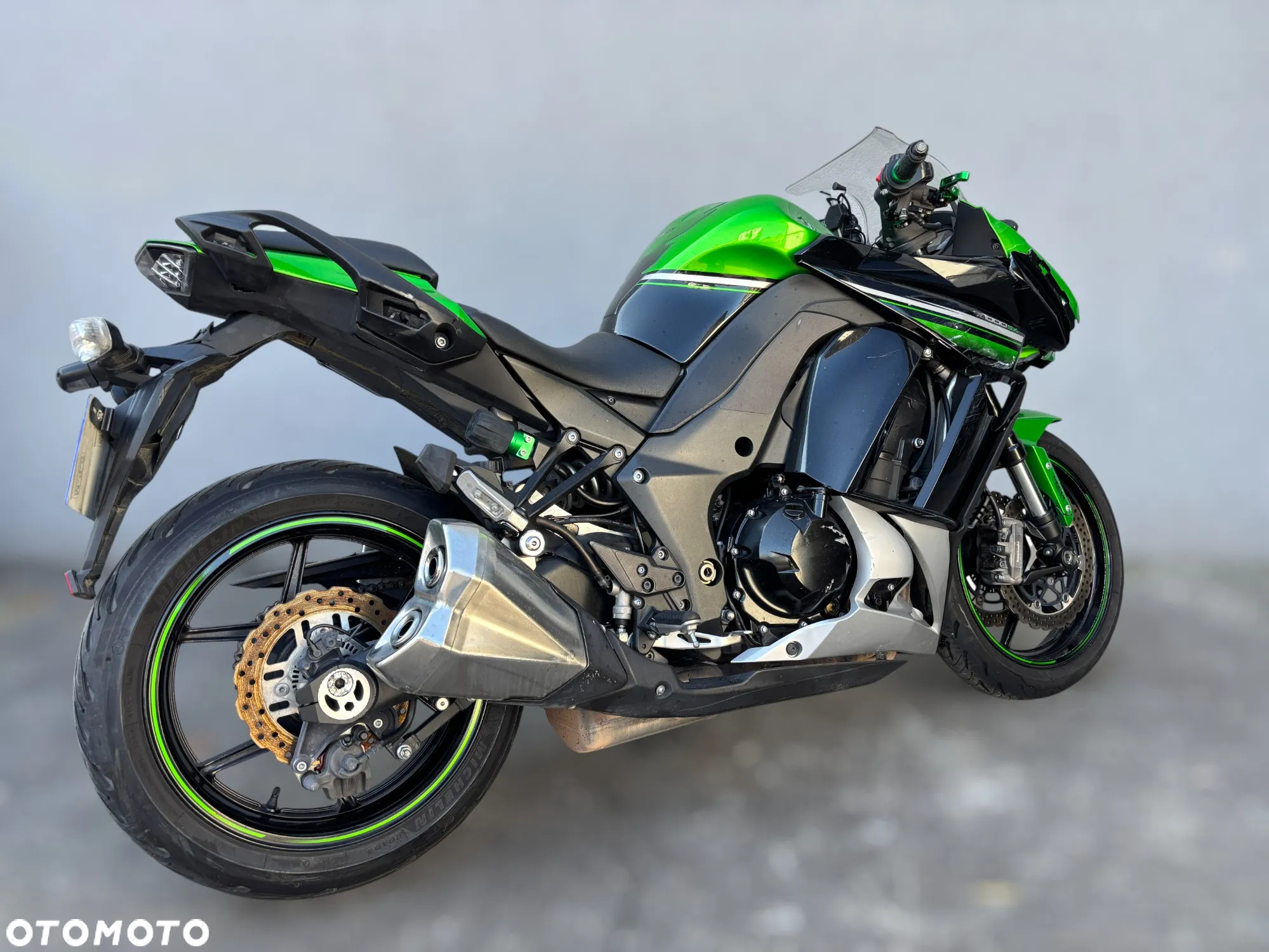 Kawasaki Ninja 1000 SX - 3