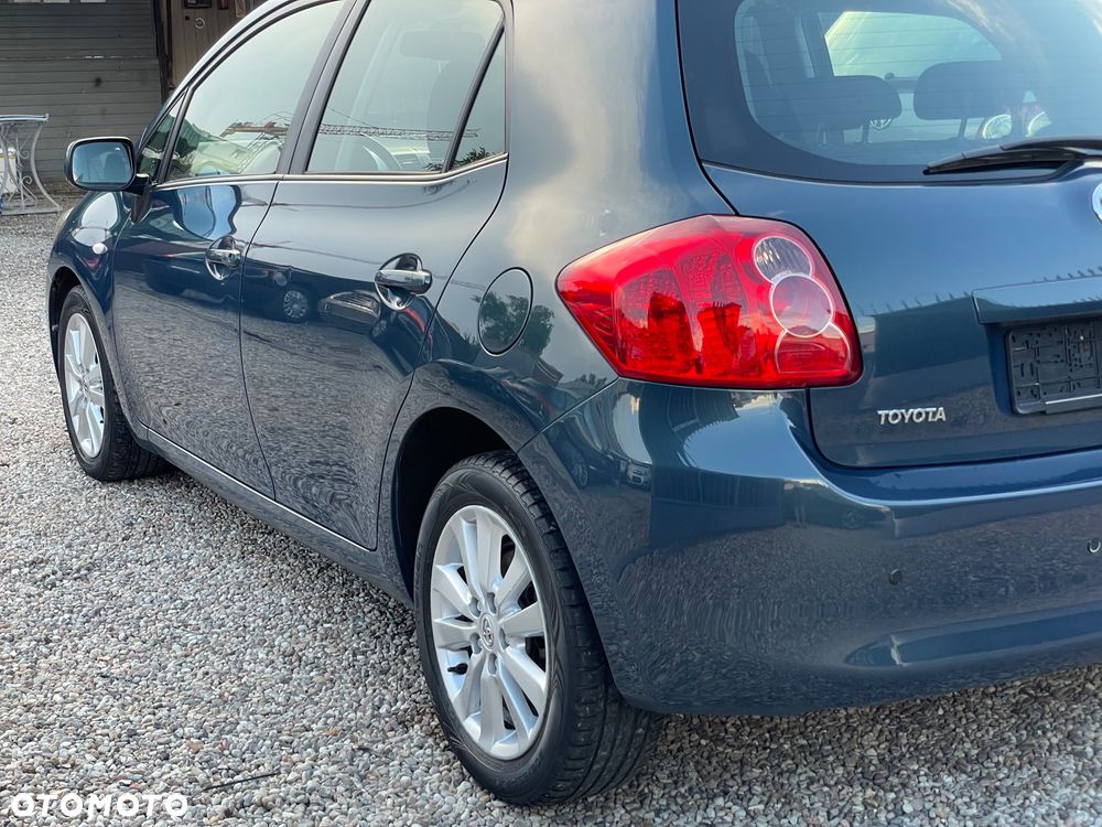 Toyota Auris 2.0 D-4D - 7