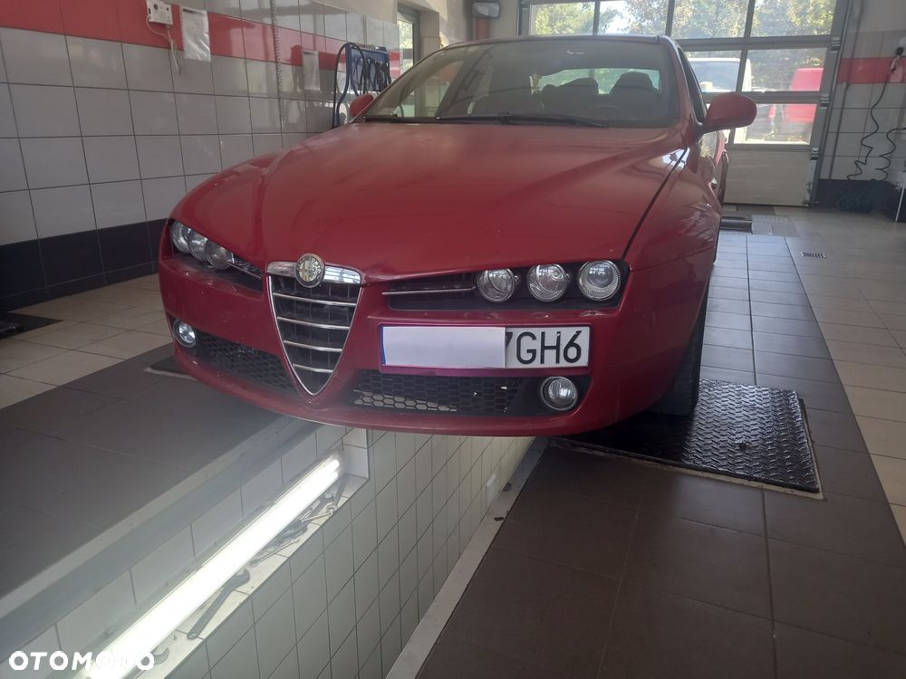Alfa Romeo 159 - 1
