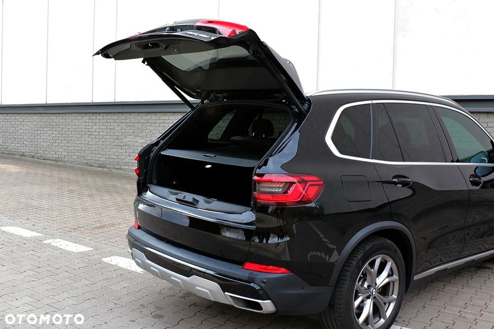 BMW X5 xDrive40i xLine - 16
