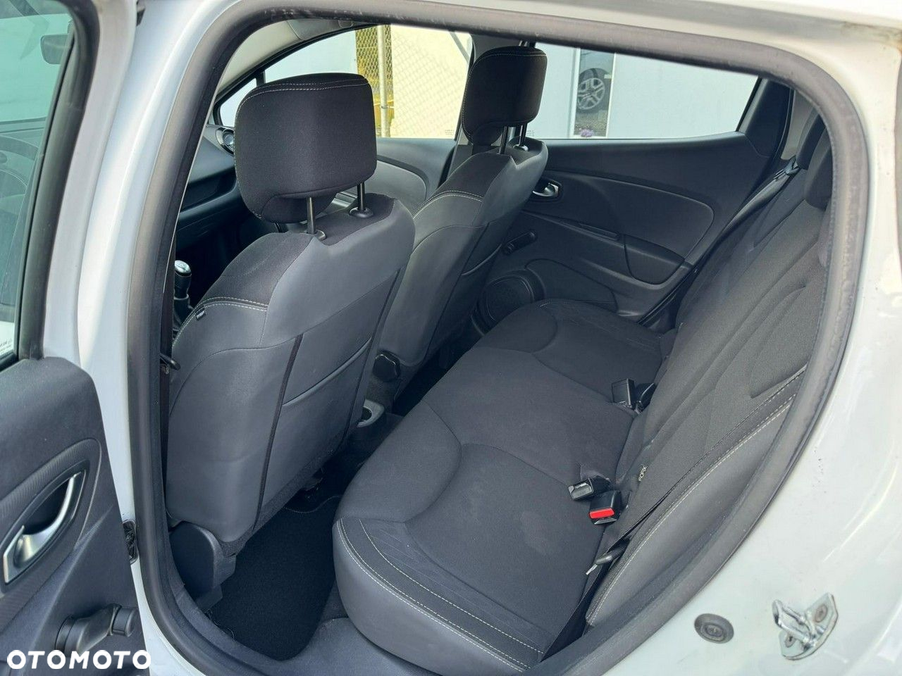 Renault Clio - 28