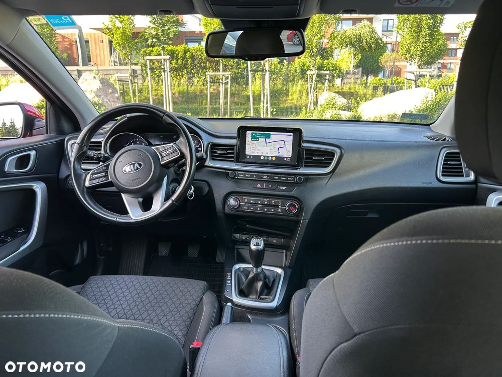 Kia Ceed 1.4 T-GDI M - 16
