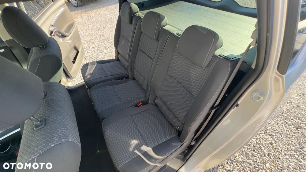 Toyota Verso 1.8 5-Sitzer Executive - 30