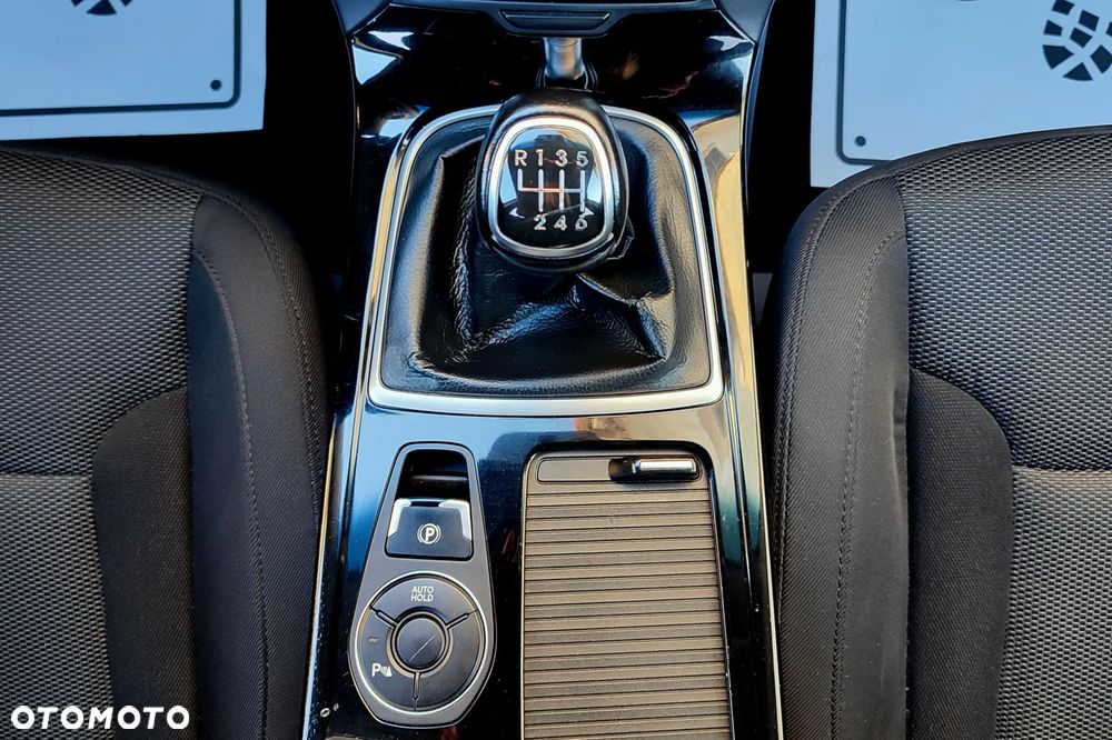 Hyundai i40 i40cw 1.6 Fifa World Cup Edition - 11