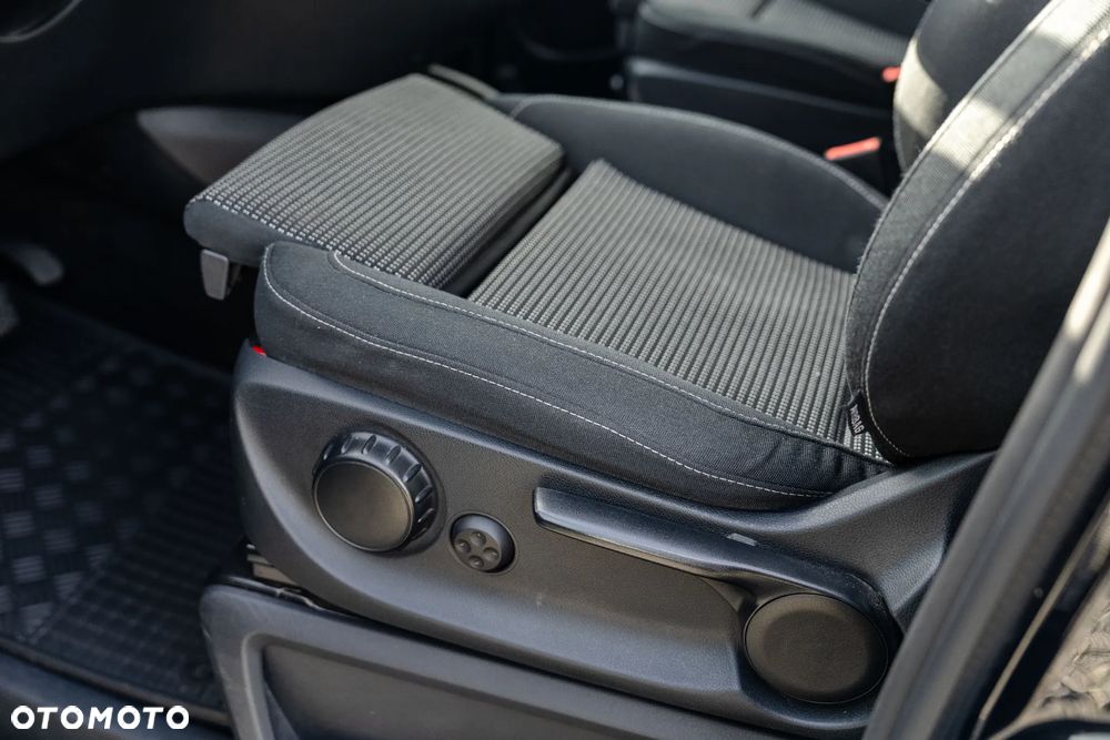 Mercedes-Benz Klasa V 300 d 4-Matic 9G-Tronic (ekstra d³) - 15