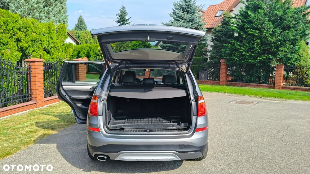 BMW X3 xDrive20d Luxury Line - 3