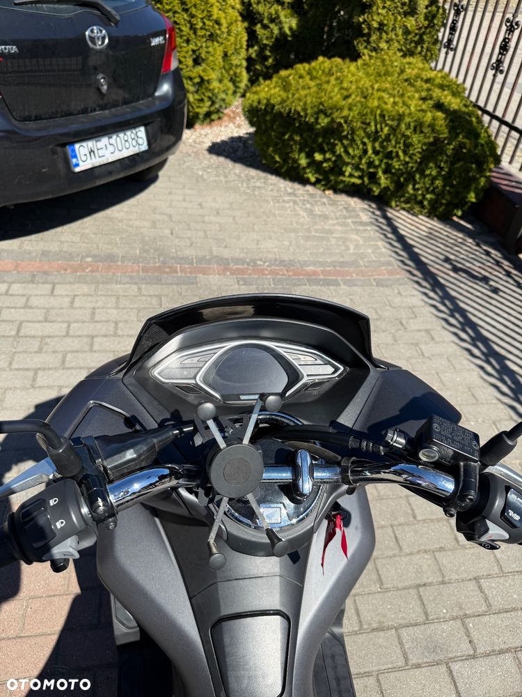 Honda PCX - 9