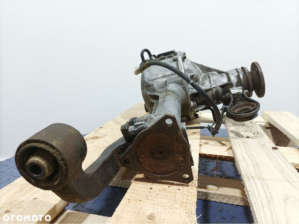 SUZUKI GRAND VITARA I 98- 2.5 V6 144 KM MOST PRZEDNI DYFER - 4