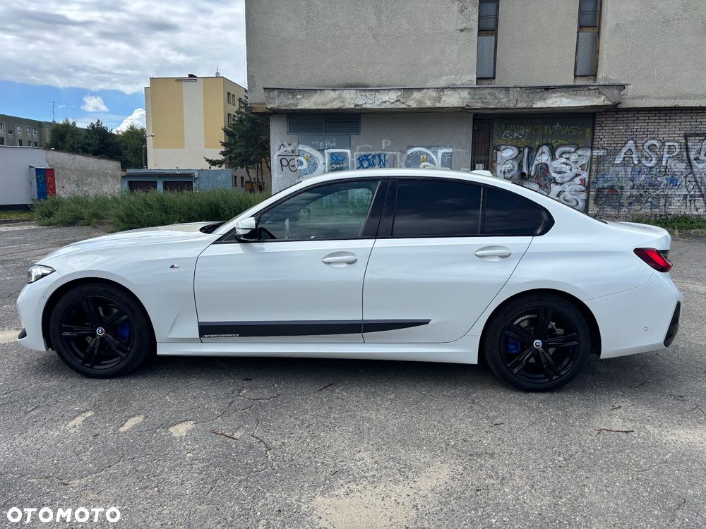 BMW Seria 3 320i xDrive M Sport - 15