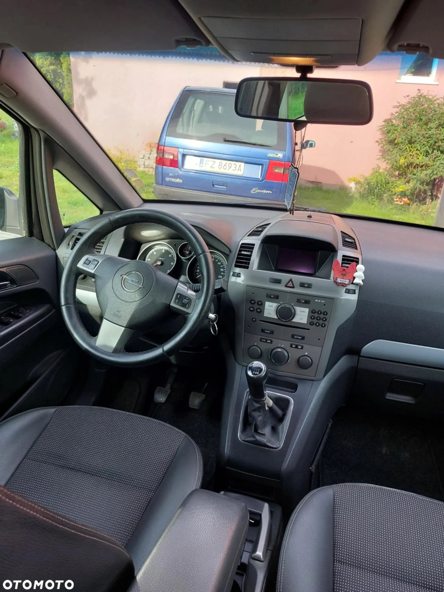 Opel Zafira 1.9 CDTI Cosmo - 4