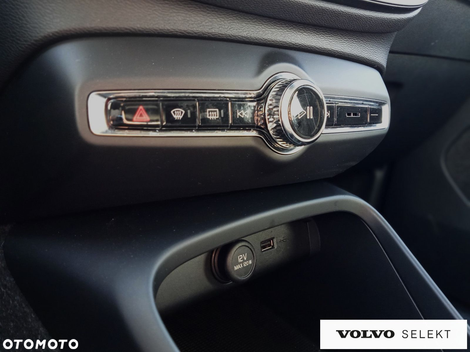 Volvo XC 40 - 11