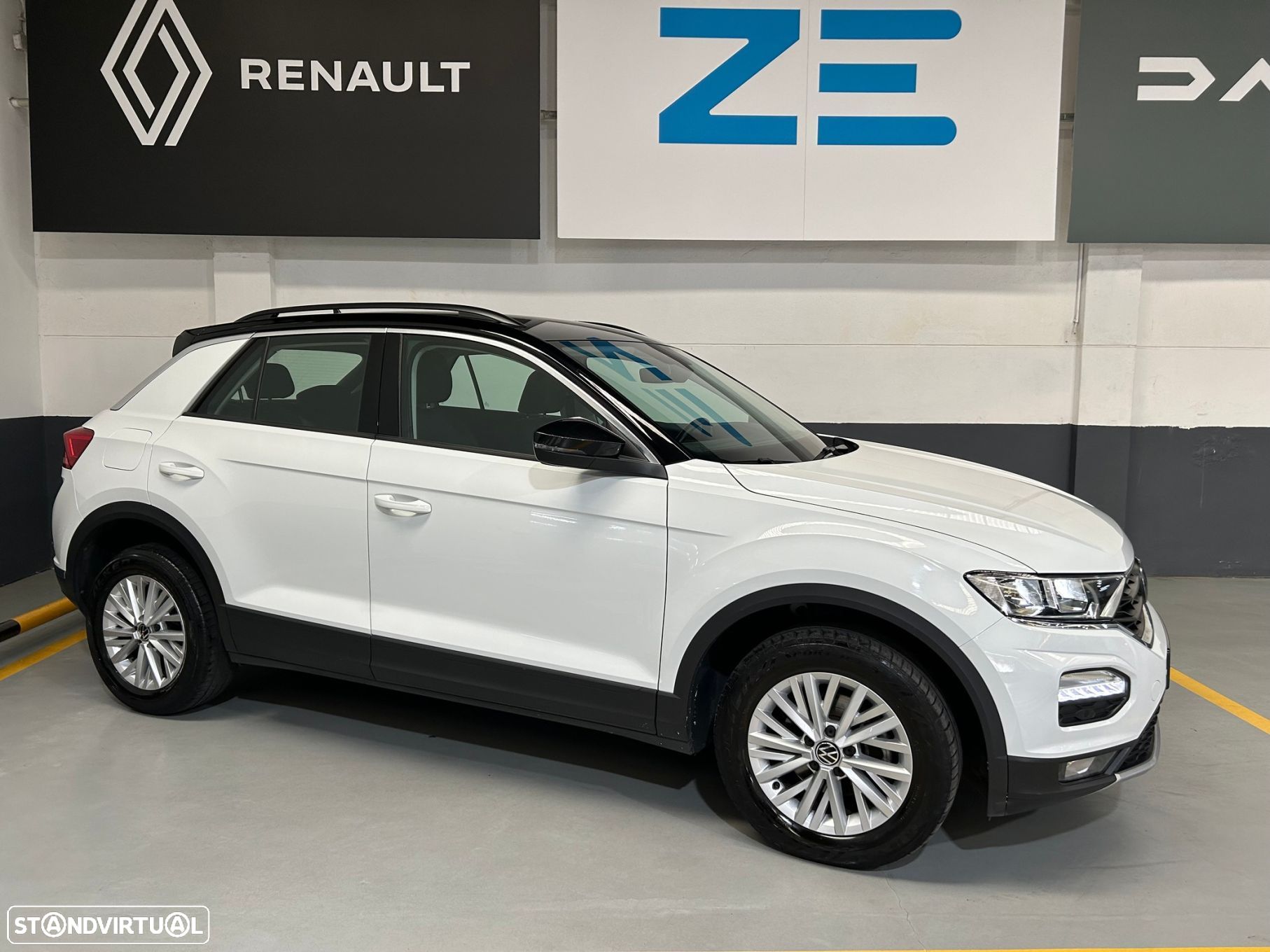 VW T-Roc 1.0 TSI Style - 1