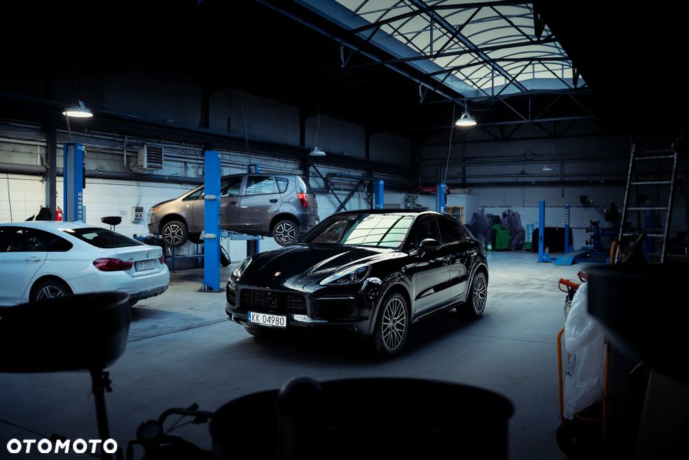 Porsche Cayenne S - 11