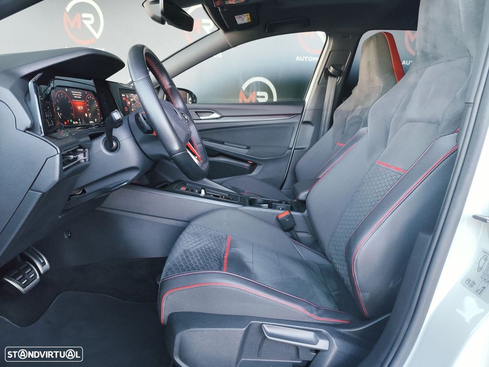 VW Golf 2.0 TSI GTI Clubsport DSG - 33
