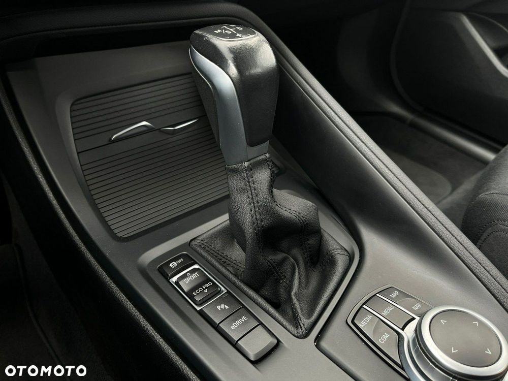 BMW X1 xDrive25e Advantage - 20