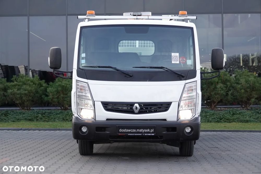Renault MAXITY 140 / ZABUDOWA BURTOWA / BLIŹNIAK / MANUAL / 3 MIEJSCA / - 4