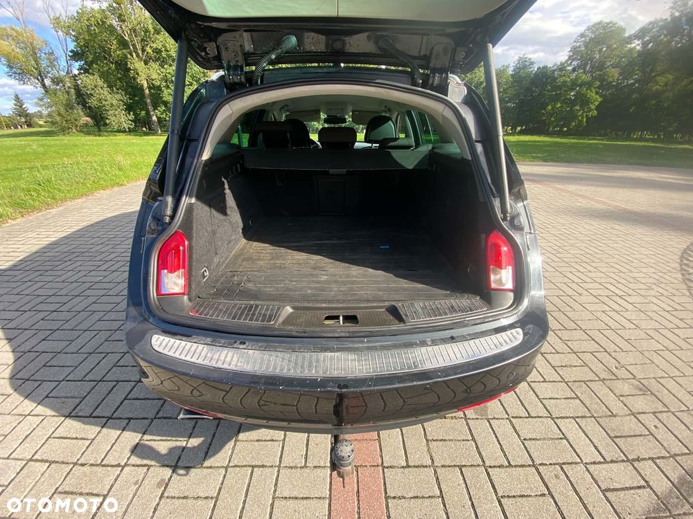 Opel Insignia - 11