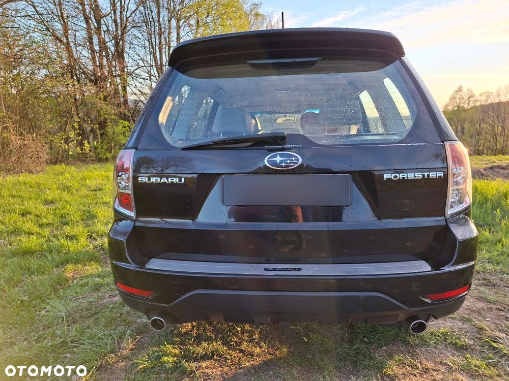 Subaru Forester 2.0X Exclusive - 4