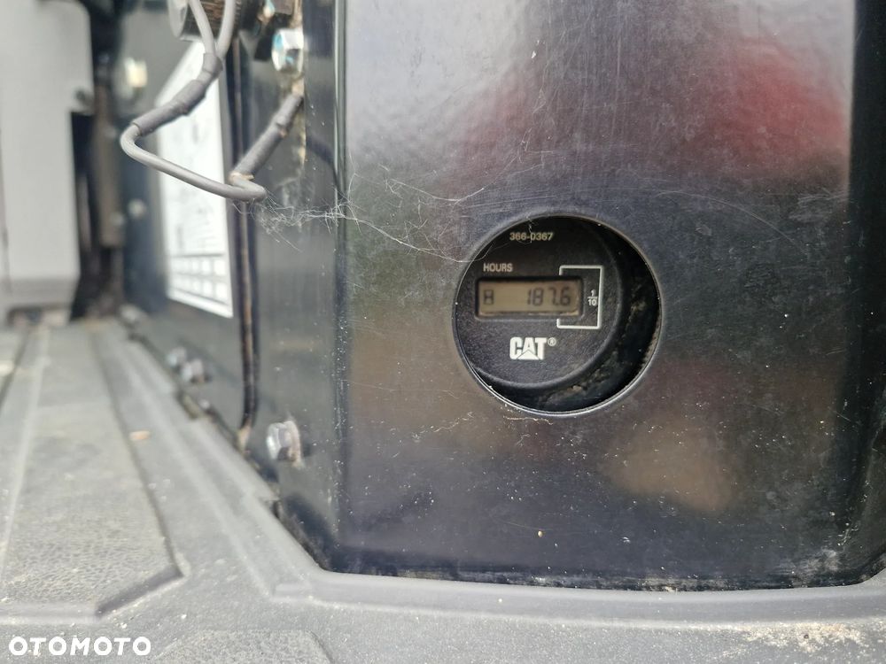 Caterpillar 304 E2 - 12