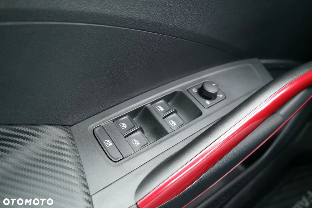 Skoda Fabia 1.0 TSI Monte Carlo - 19