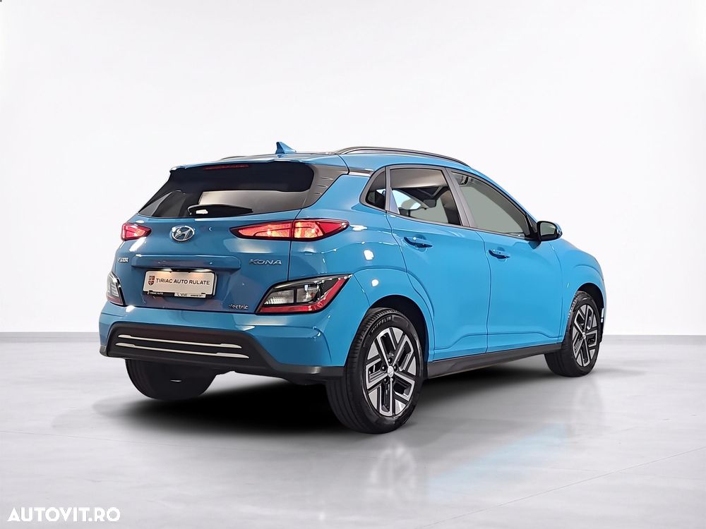 Hyundai KONA - 6