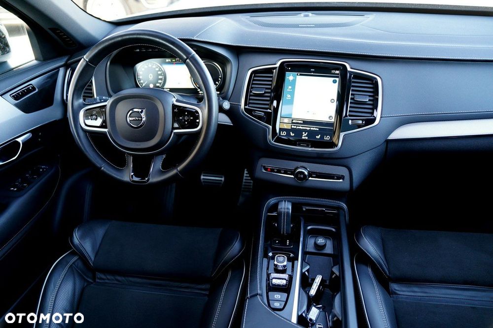 Volvo XC 90 - 29