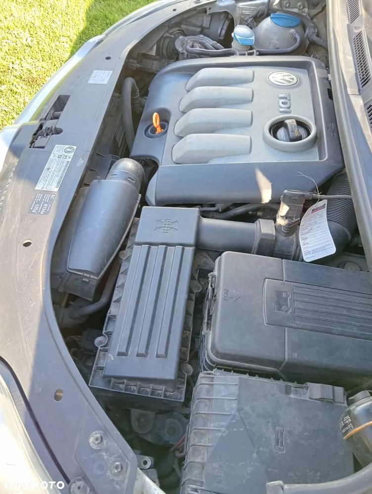Volkswagen Golf Plus 1.9 TDI Comfortline - 22