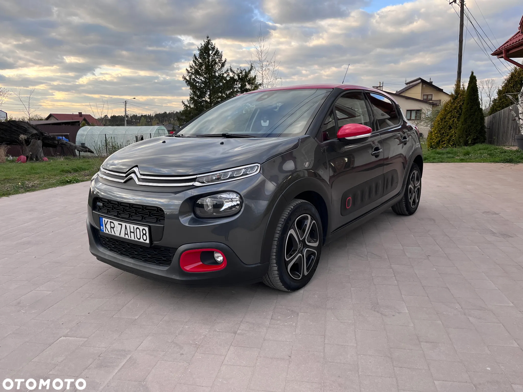 Citroën C3 1.2 PureTech Shine - 3