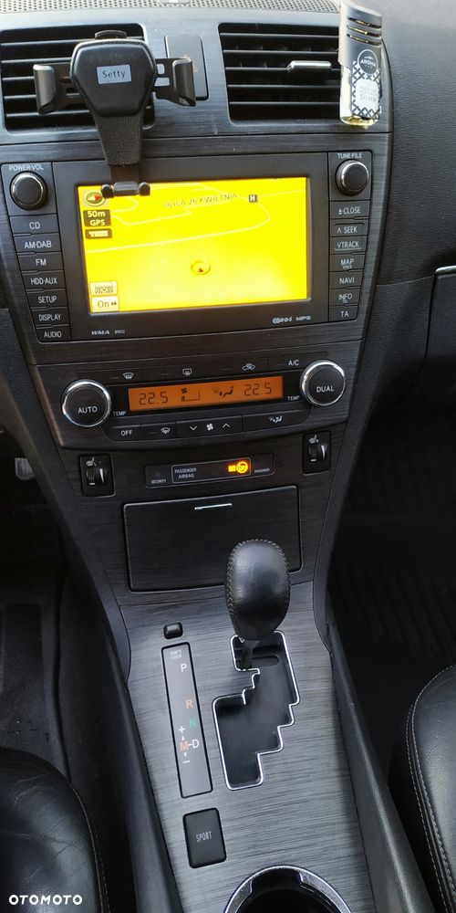 Toyota Avensis 2.2 D-4D 2010 - 9