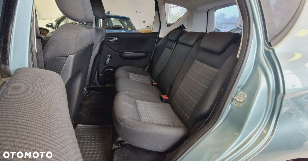 Mercedes-Benz Klasa A 150 Classic - 19