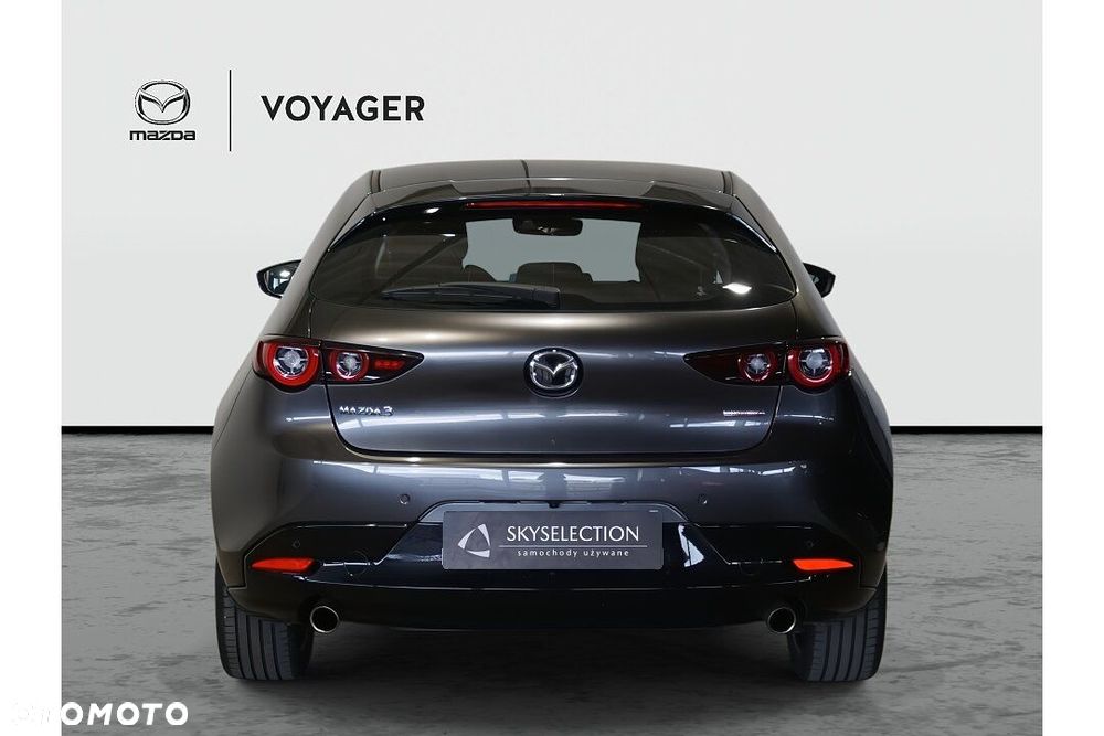 Mazda 3 - 4