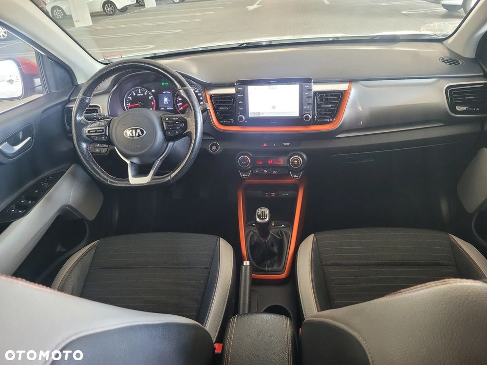 Kia Stonic - 25