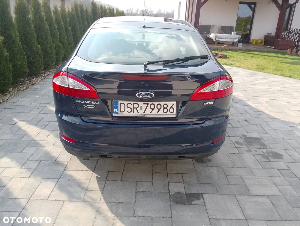 Ford Mondeo 2.0 TDCi Ghia - 6