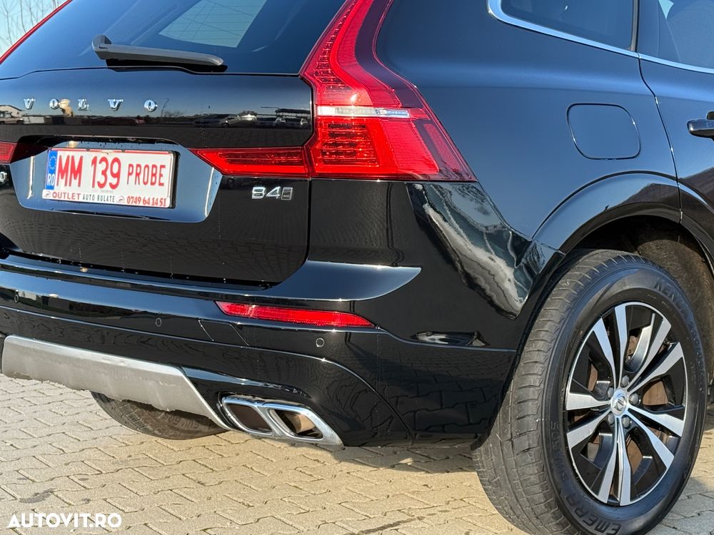 Volvo XC 60 B4 D AWD Geartronic Momentum Pro - 26