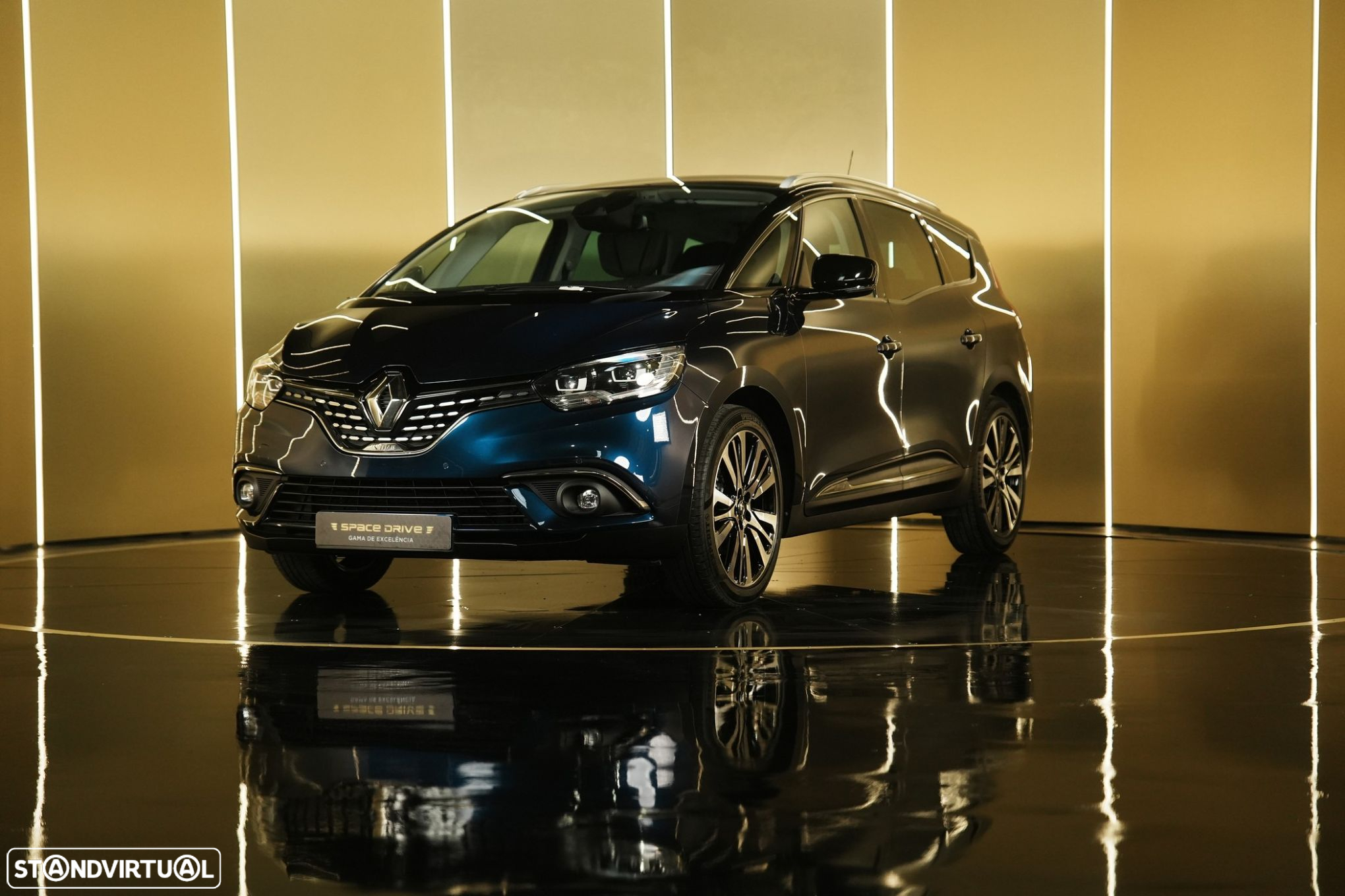 Renault Grand Scénic 1.7 Blue dCi Bose Edition EDC - 2