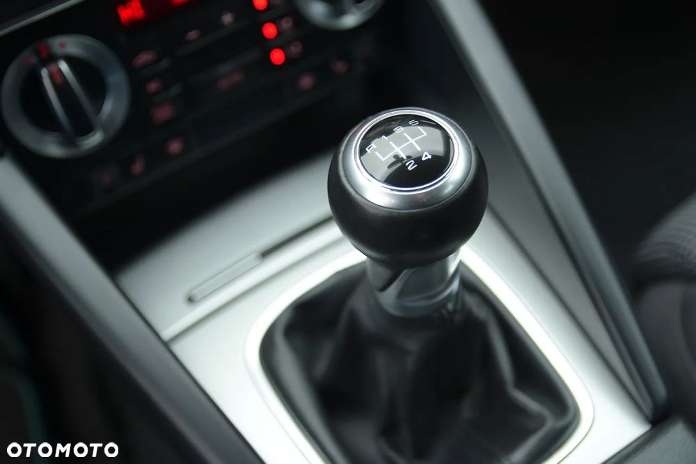 Audi A3 1.6 TDI ultra Attraction - 30