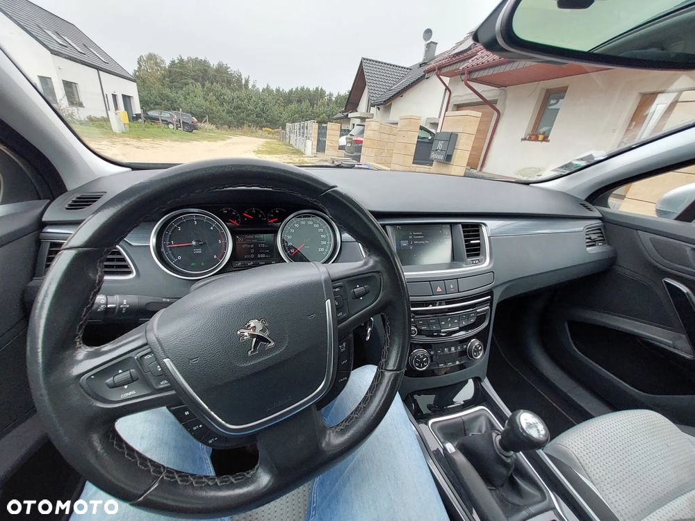 Peugeot 508 SW BlueHDi 120 Stop&Start Business-Line - 8