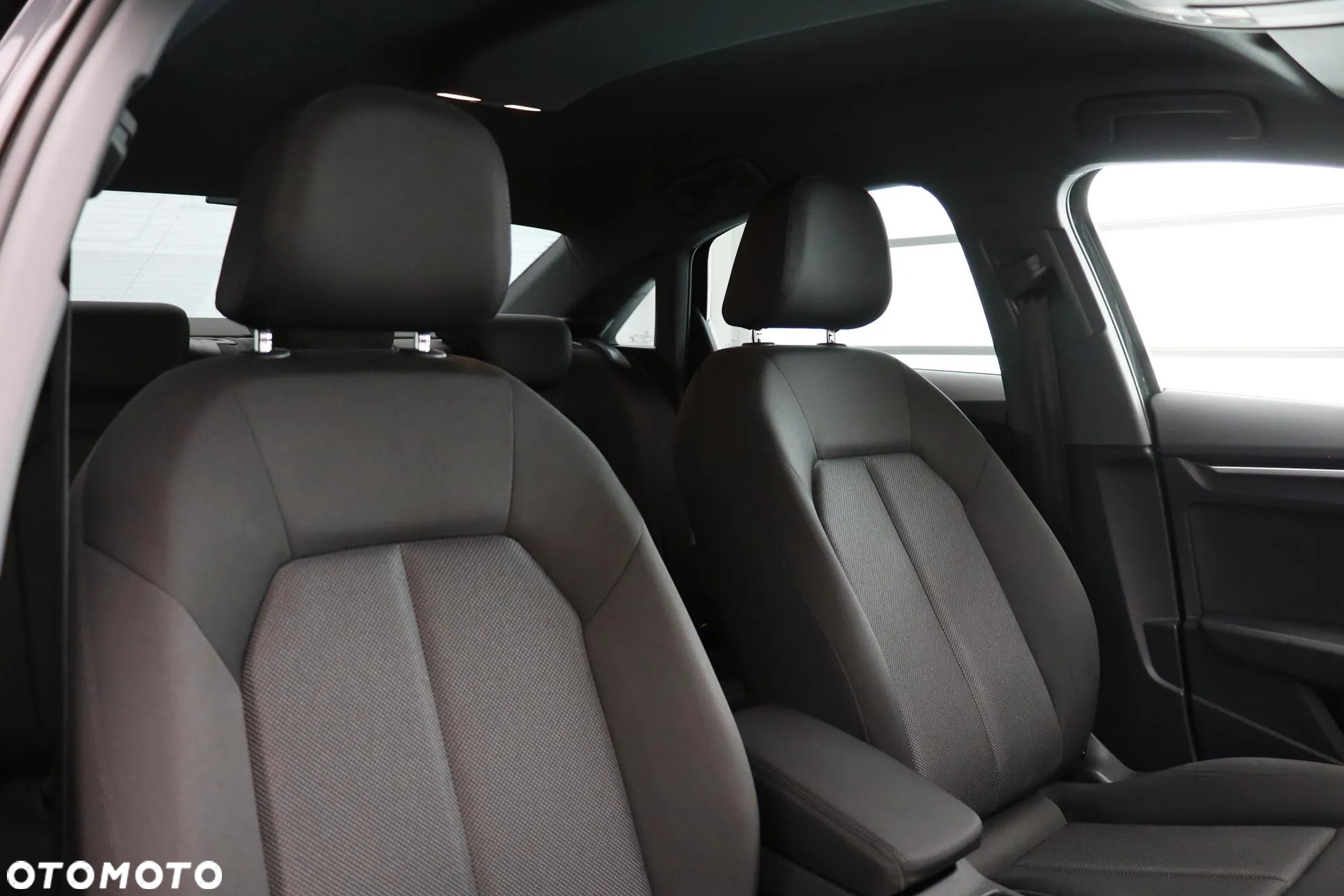 Audi A3 35 TFSI S tronic - 12