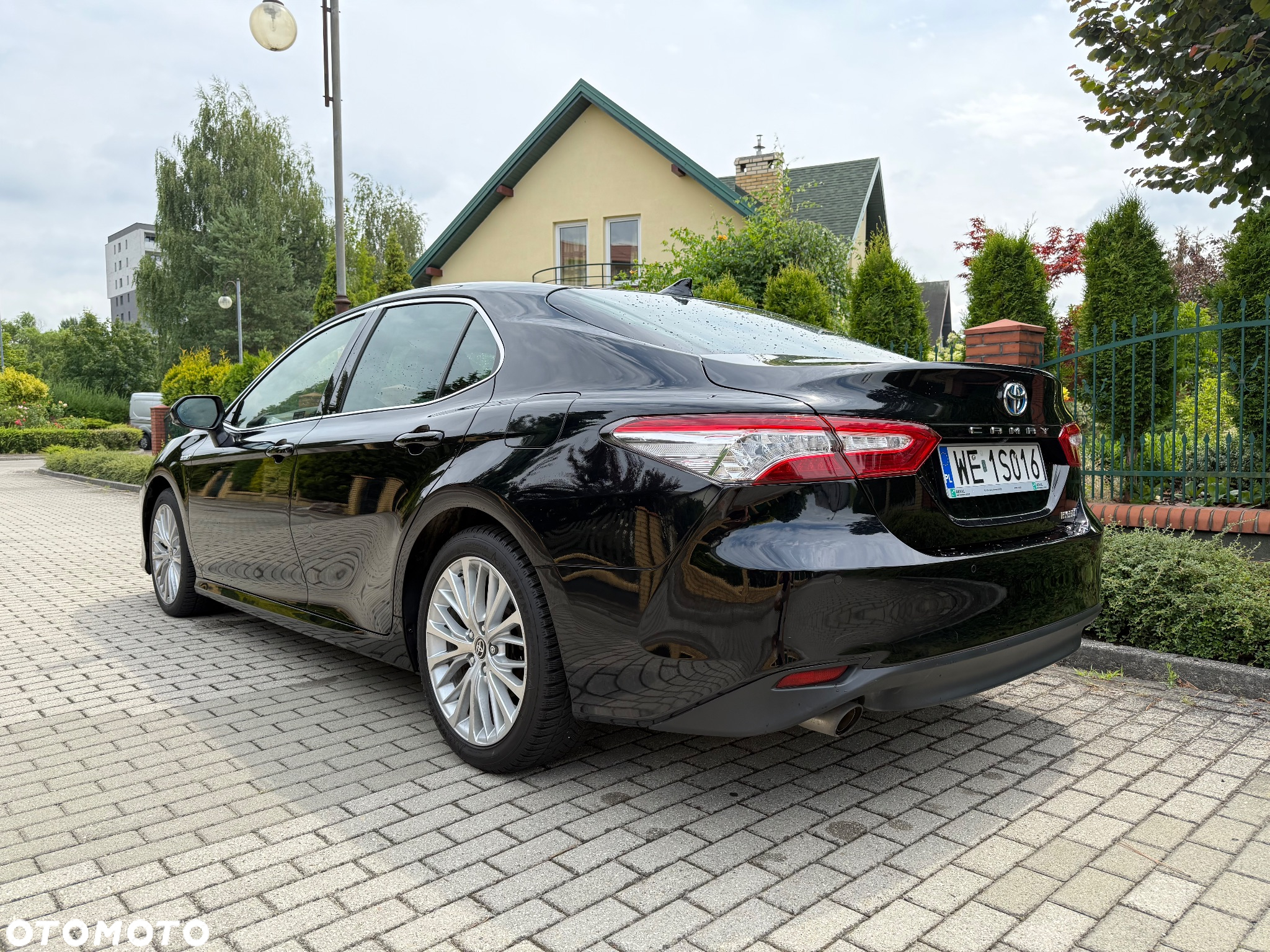Toyota Camry 2.5 Hybrid Executive CVT - 7