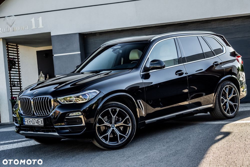 BMW X5 xDrive30d xLine - 38