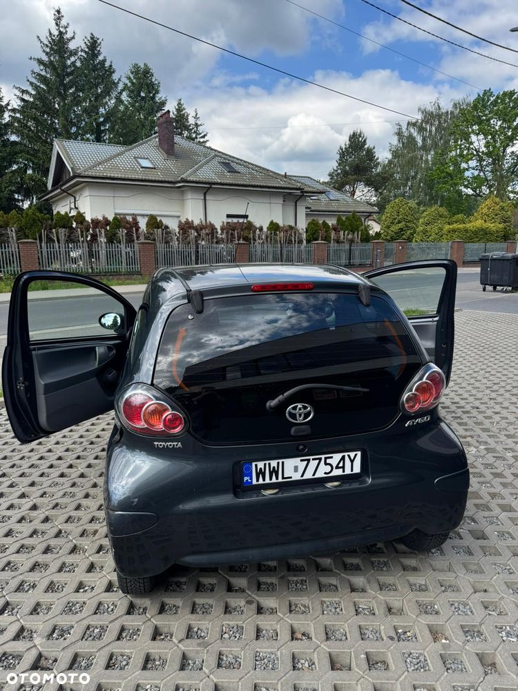 Toyota Aygo - 4