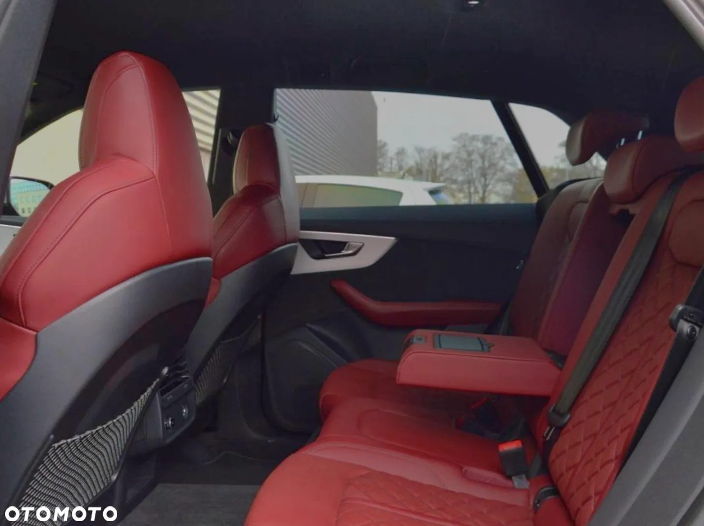 Audi SQ8 TFSI Quattro Tiptronic - 9